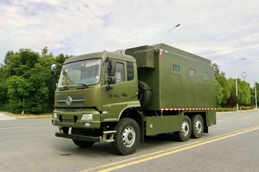 東風排半六驅(qū)炊事車 6×6戶外餐廚車 可滿足300人就餐的戶外移動廚房