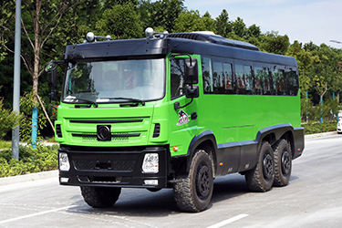 210馬力東風(fēng)EQ2102底盤改裝越野客車_6×6越野專用村村通_六驅(qū)25座大巴士公交車配置